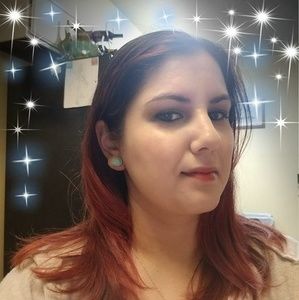 Meet your Posher, April